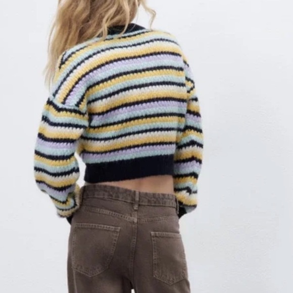 L ๐ ZARA Striped Knit Sweater Round Neck Multicolored Yellow Navy Purple - Picture 5 of 15